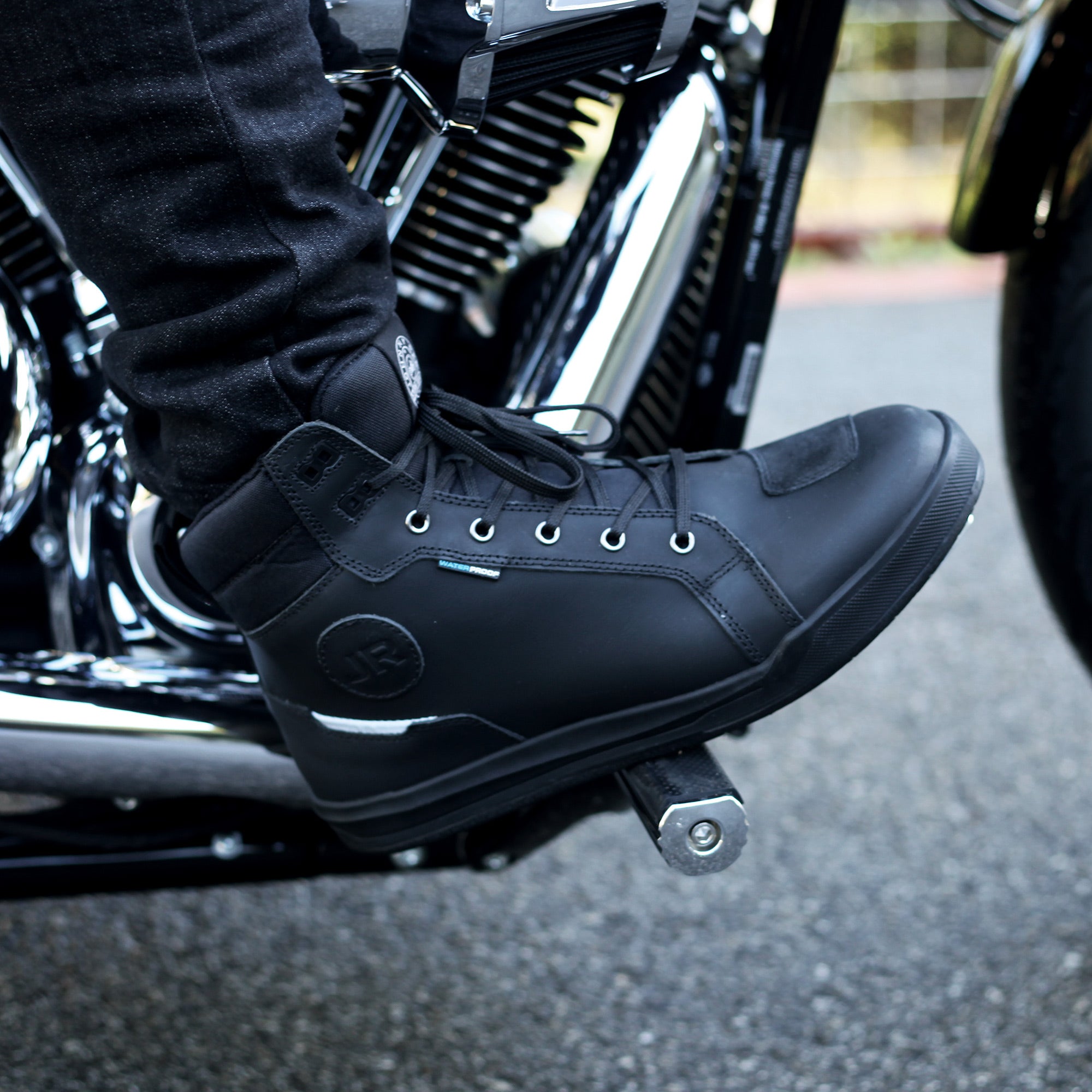 Men's Kirra II Waterproof Boots - Image 2